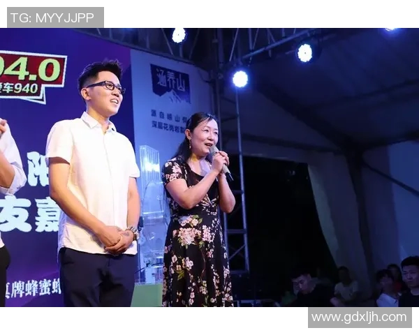 刘星足球明星的成长历程与精彩瞬间全景展示