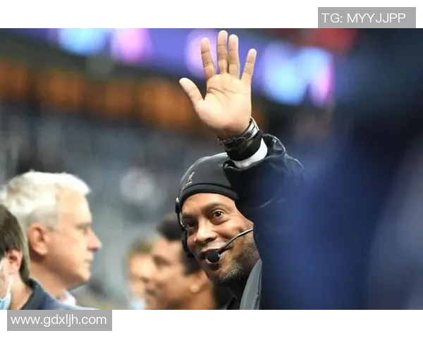 短发小罗的足球传奇之路与他不为人知的成长故事