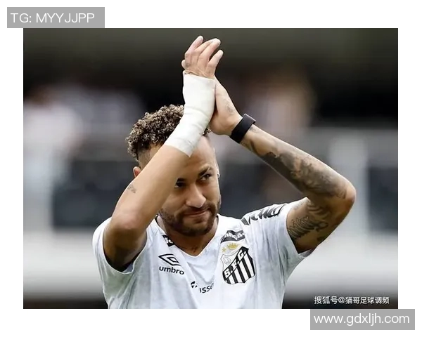 足球明星因伤痛失赛季梦想的心声与无奈感悟