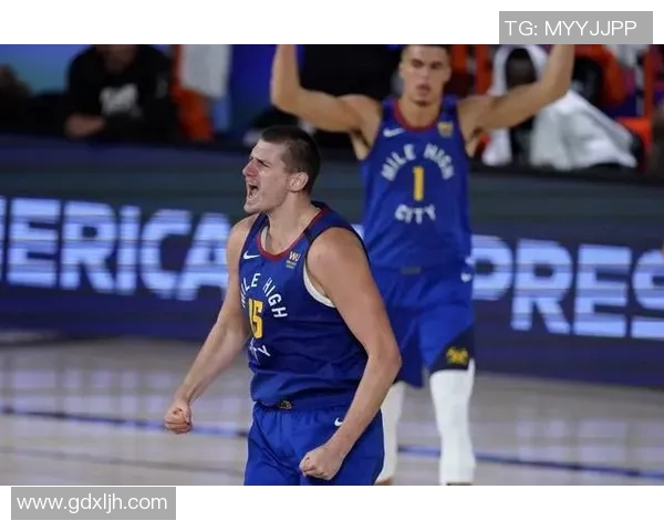 丹佛掘金与费城76人激战正酣谁将赢得这场精彩对决